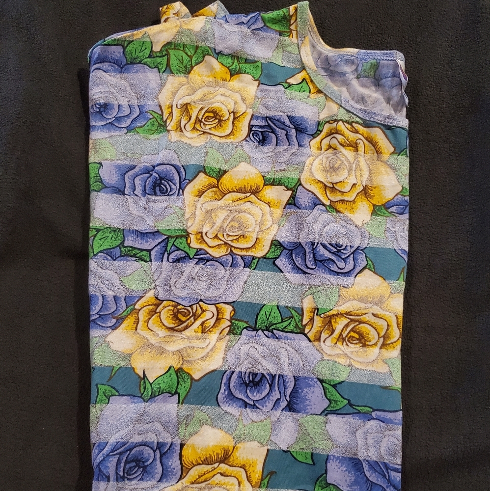 🎈SOLD🎈Lularoe Irma